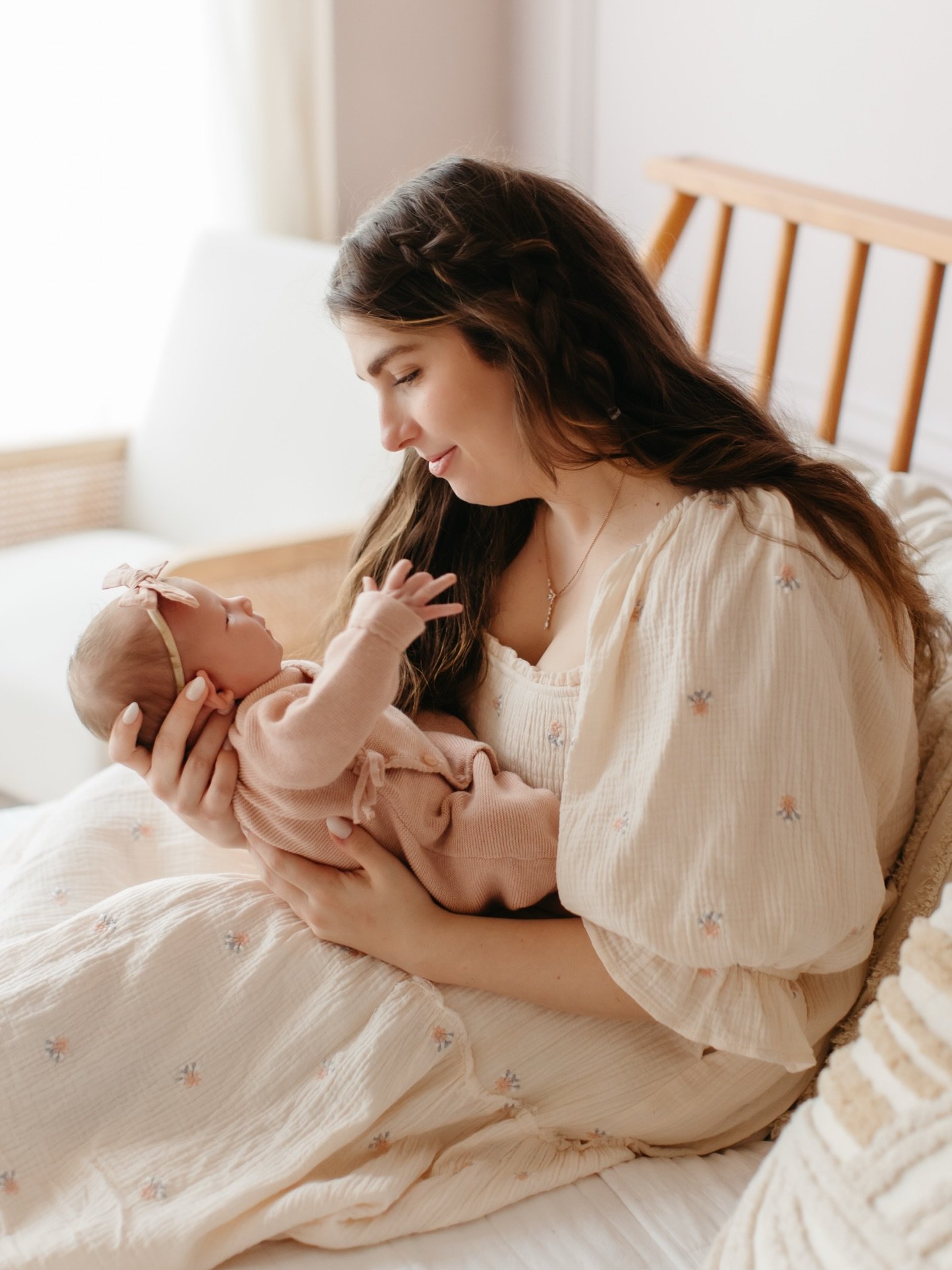 Sneak peek of a recent newborn session! I will never get tired of capturing babies - I love the tenderness and connection and knowing that the photos will be cherished forever. 

Mama is wearing a dress from my client closet! A free service I offer f