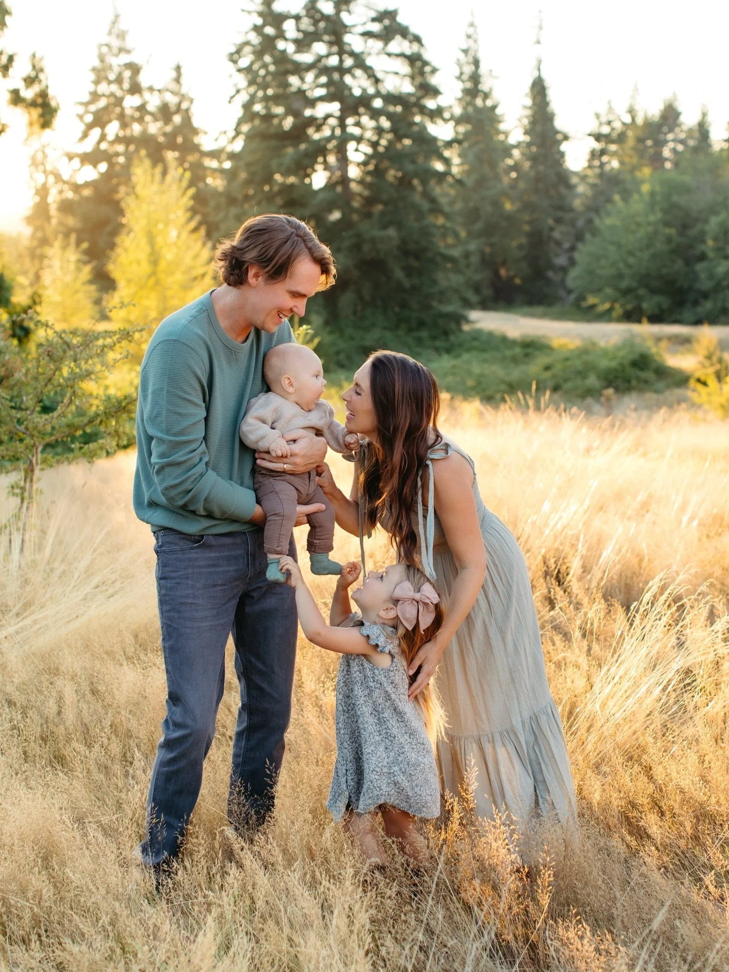 Dreaming of golden hour nights with clients turned friends this summer. Who wants a summer session at this spot?!

Seattle Newborn Lifestyle Photographer, Maternity Photos, Family Photos, PNW, Snohomish County Family Photographer, Motherhood Photogra