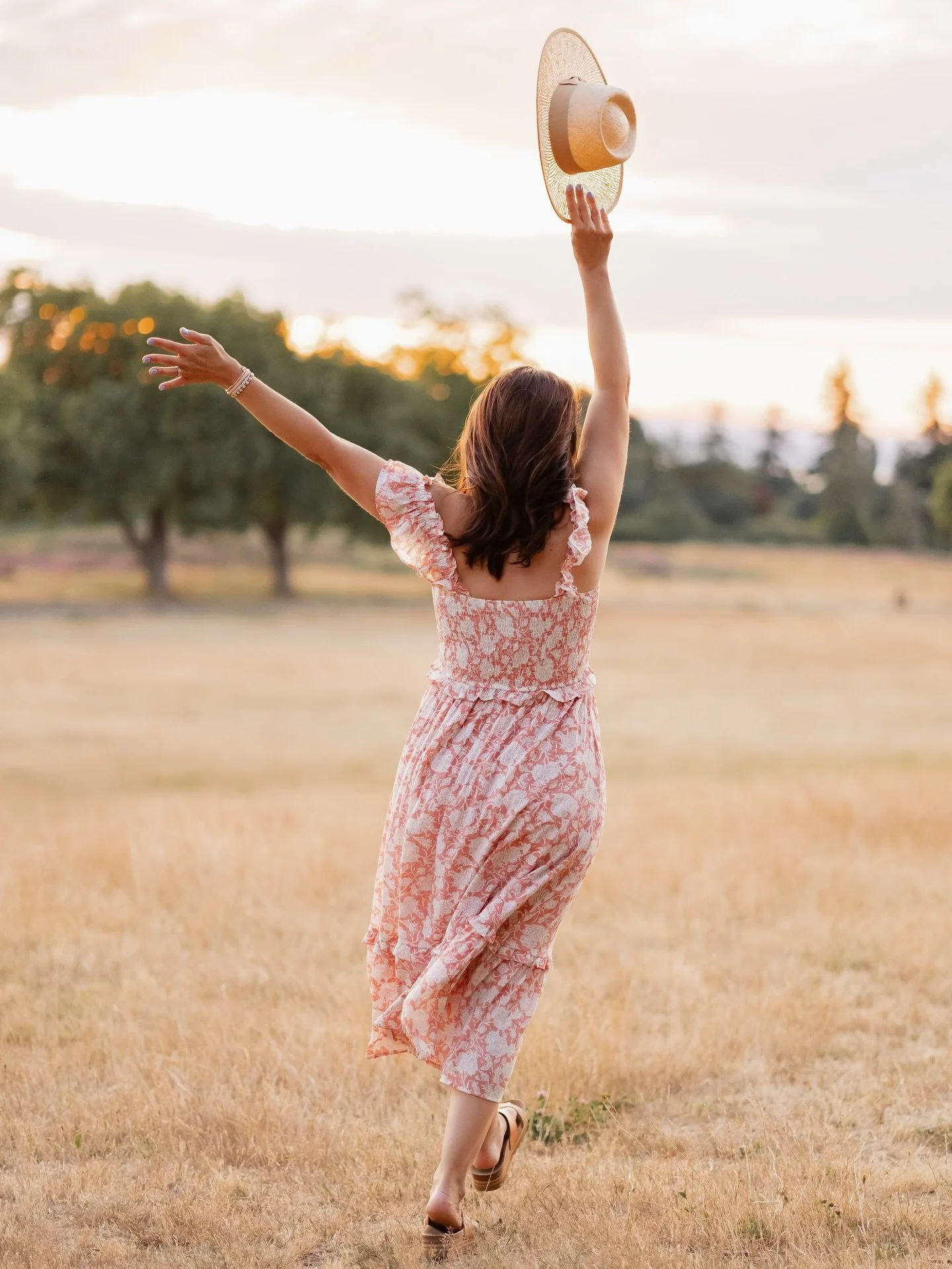 Hello May! 

We are collectively ready for longer days and warmer weather and I am ready to capture you making memories with your family. It can be in your backyard with a sprinkler or at your favorite park! 

Message me to book your session as my ti