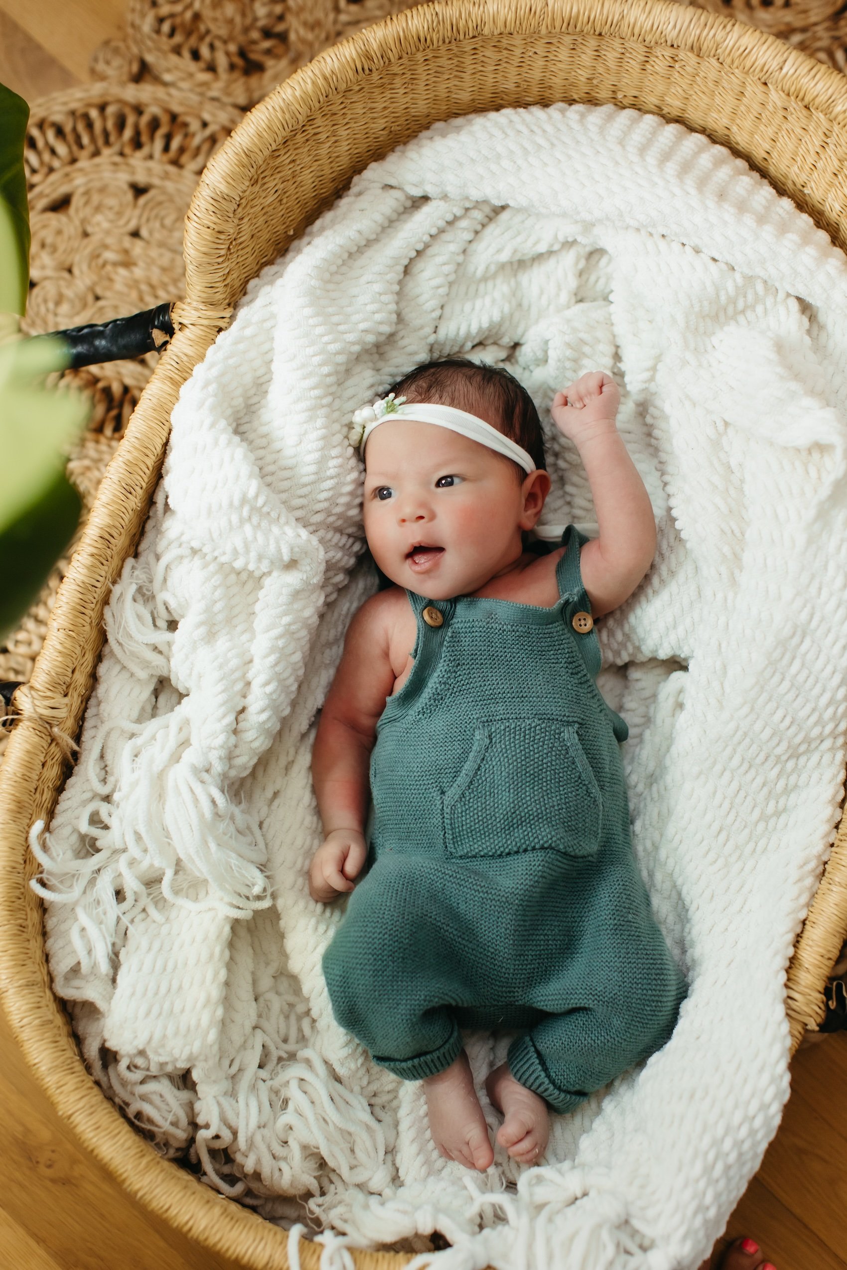 Lindsay brings newborn outfits to newborn sessions to lower stress