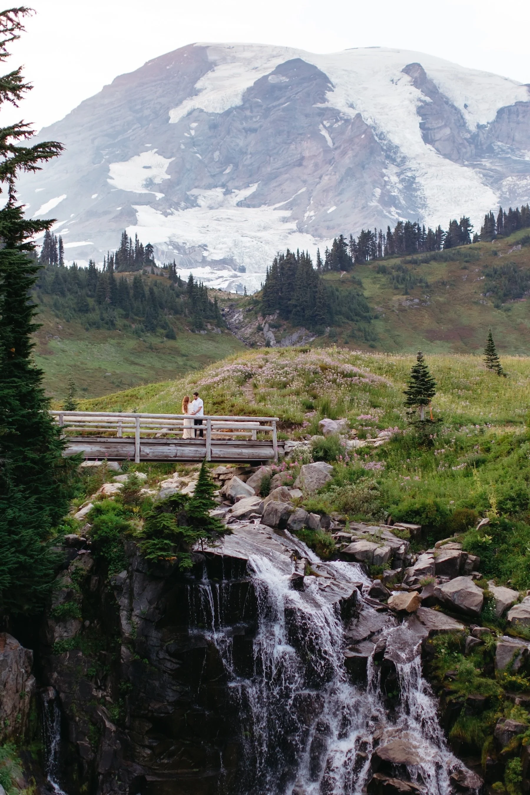 Image of couple in front of Mt. Rainier during maternity session