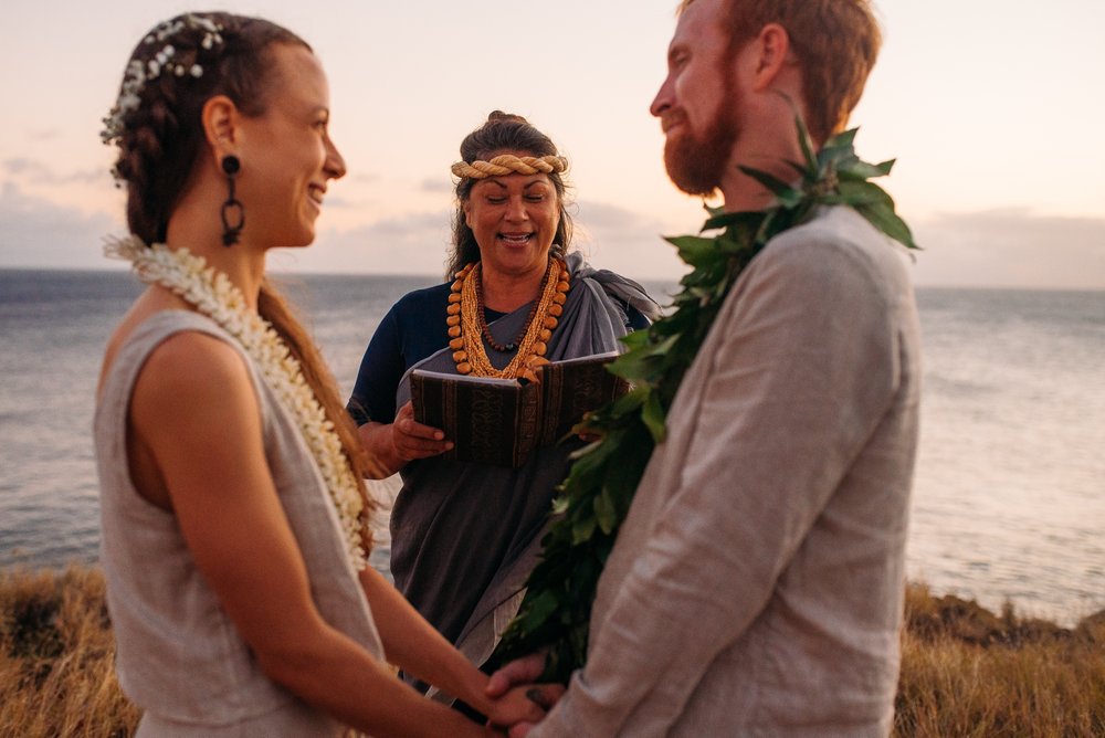 Hawaii wedding traditional hawaiian ceremony