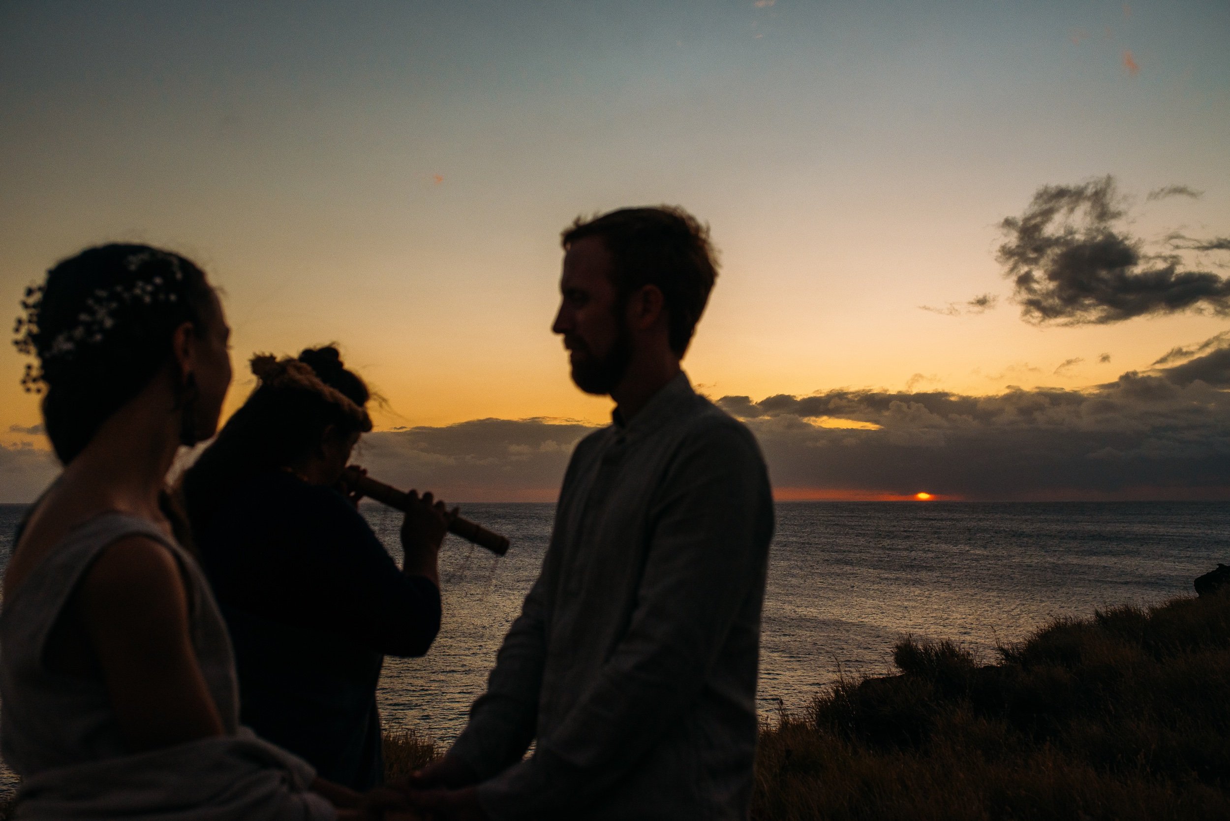 Traditional sunset hawaiian wedding ceremony flute