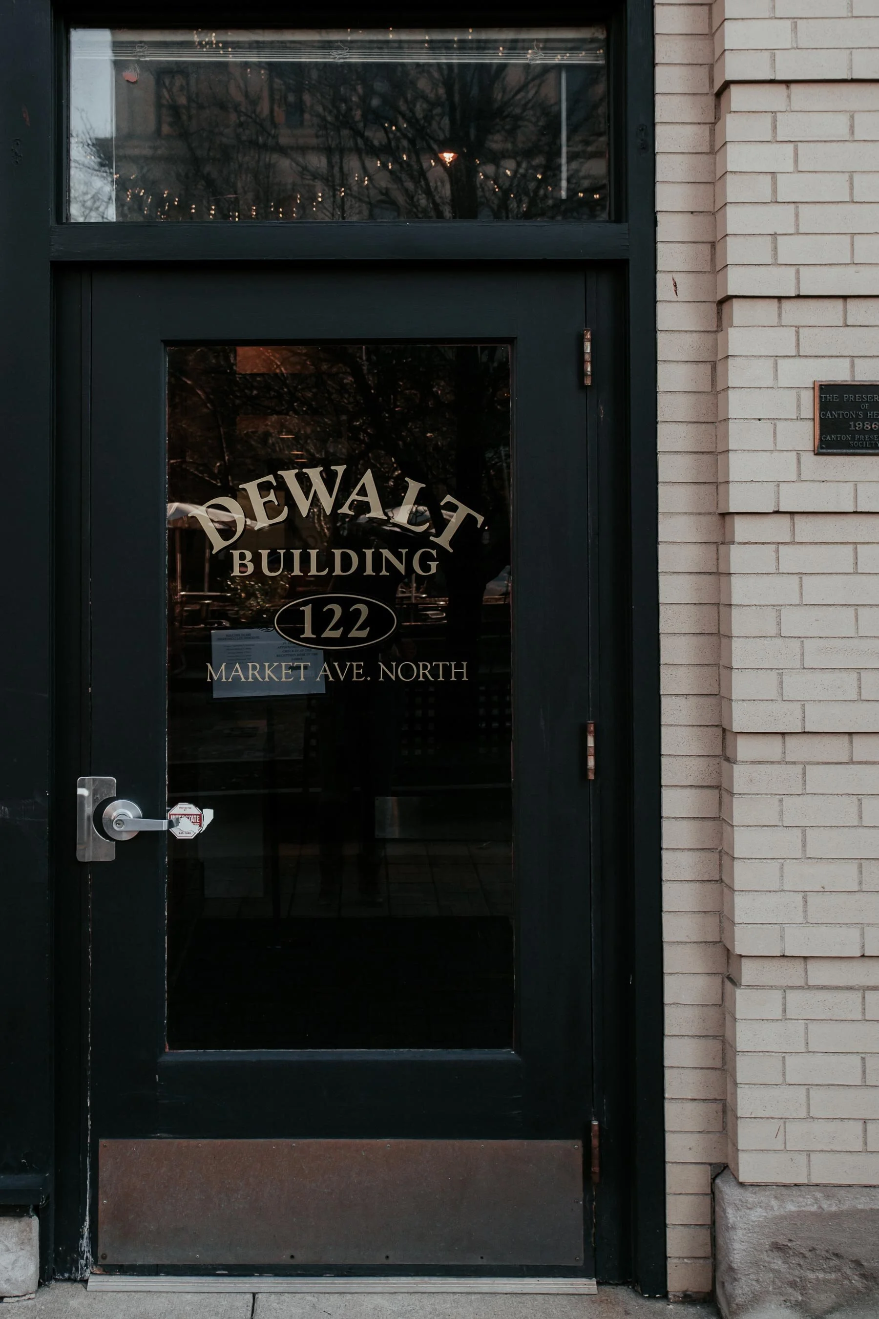 Contact 1 Donovan Hill Esq