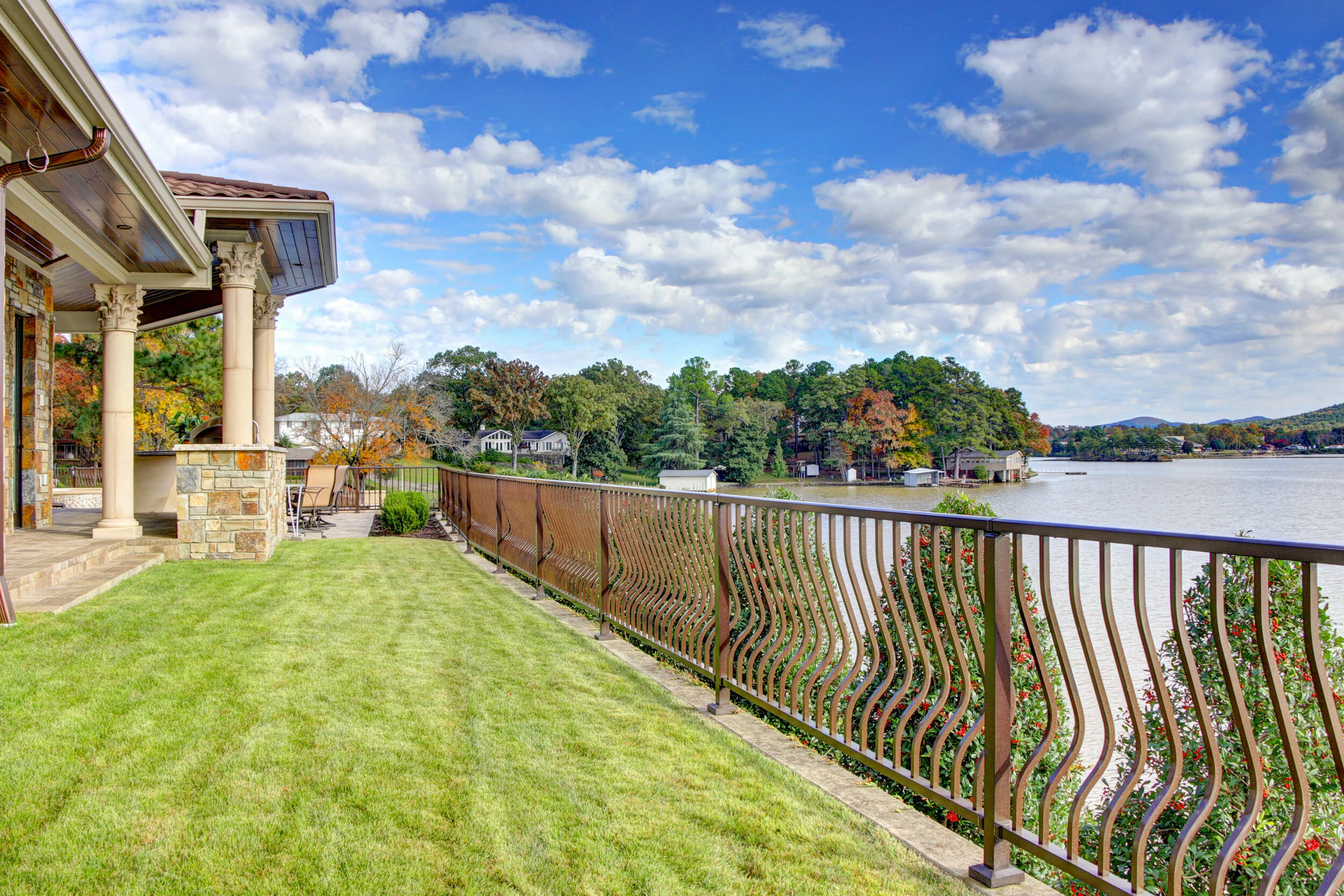 Westbury Aluminum Railing Willow Window Cookeville TN 7.jpeg