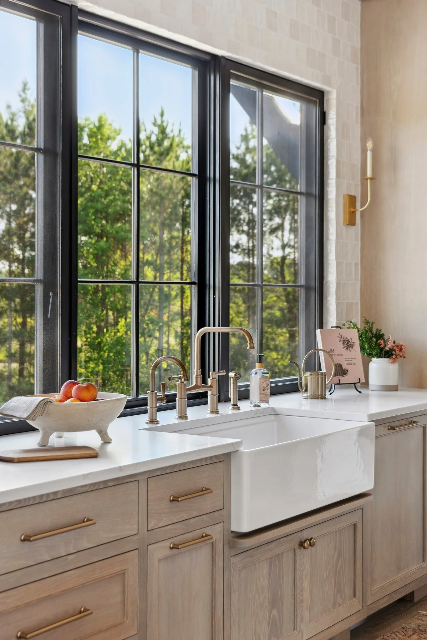 Spring is the perfect time to refresh your home &mdash; and your windows. 🌿

Whether you're looking to boost curb appeal, improve energy efficiency, or finally upgrade those drafty old frames, Willow Window has you covered. We've been serving Middle