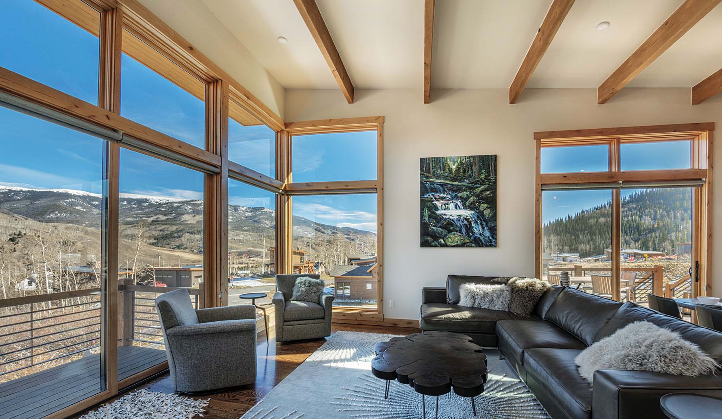 How Replacement Windows Can Save Money