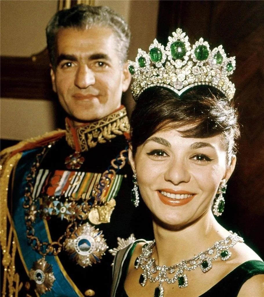 shah of iran and queen.jpg