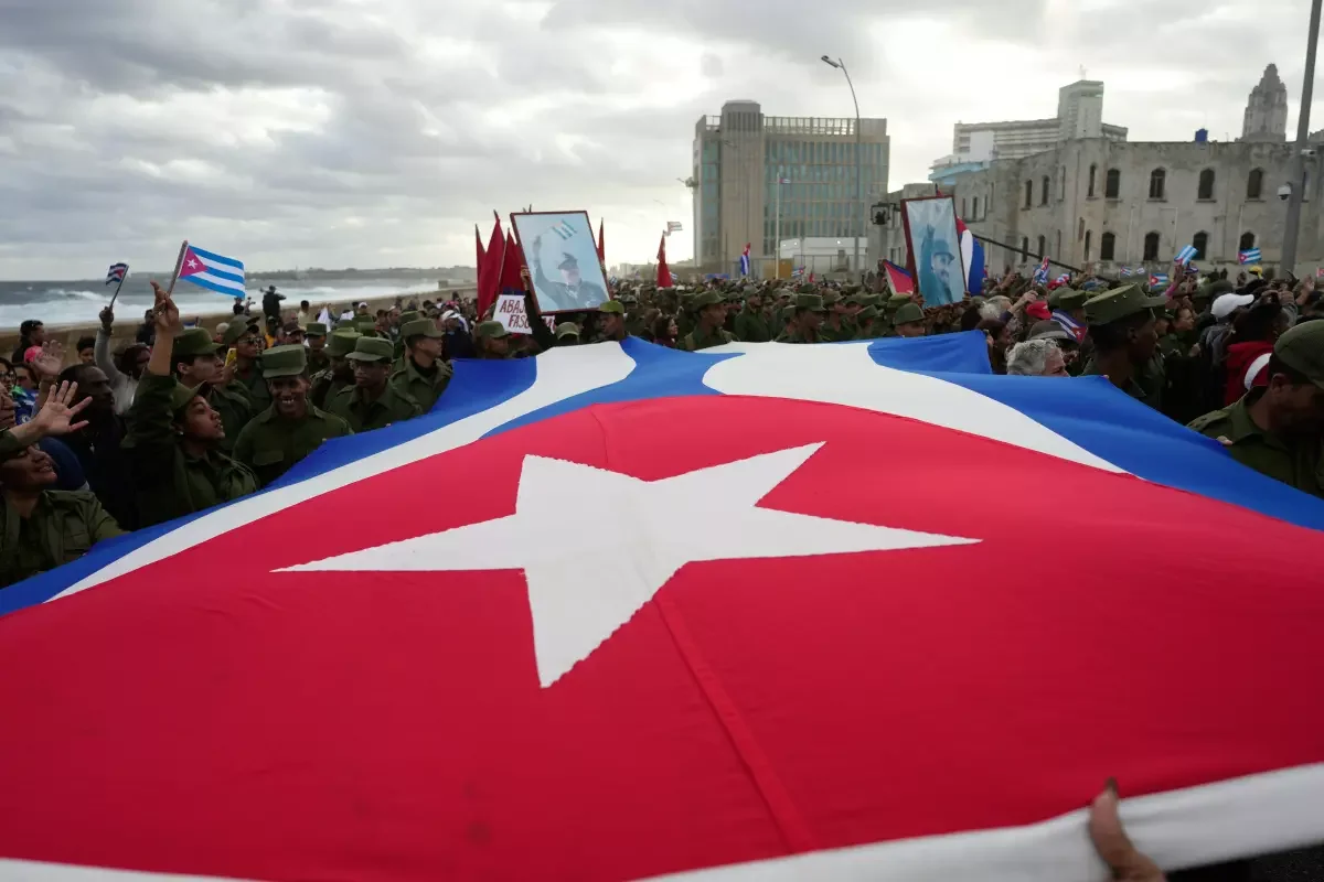 Cuban Protesters with flag