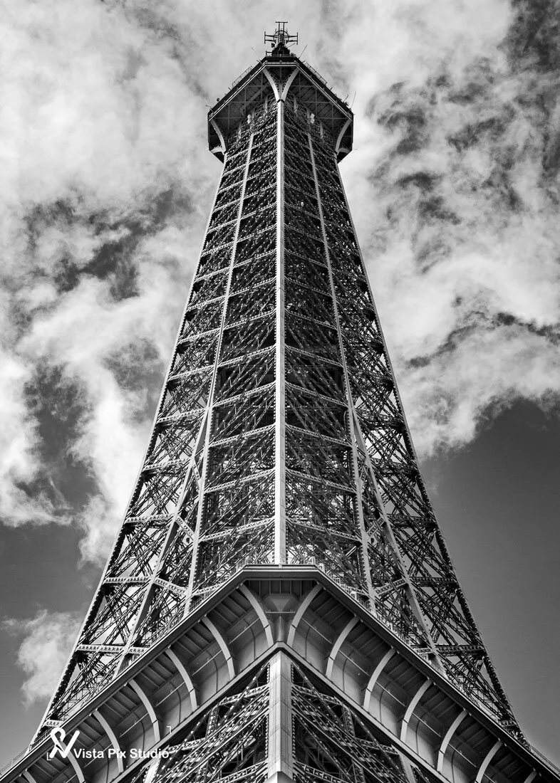 Eiffel Tower 01 - BUY PRINT