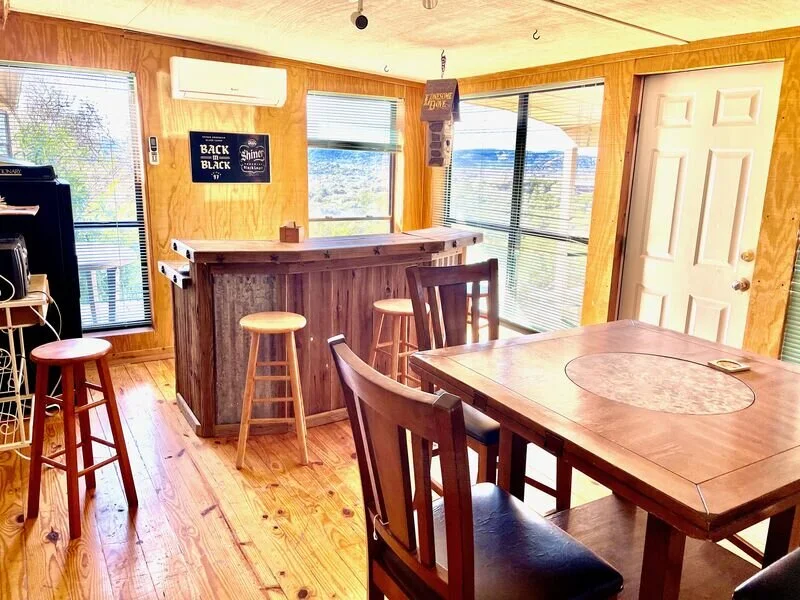 Mountain Laurel Interior 2.jpeg