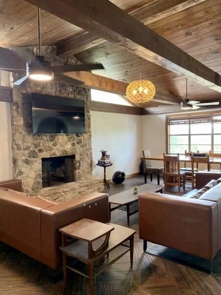 Verano Vista Living Area.jpeg