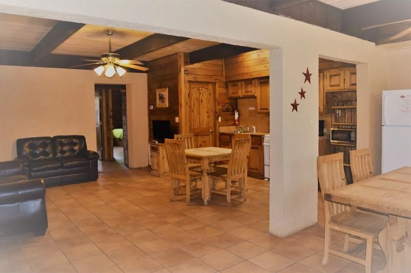 Cabin 18 Interior.jpeg