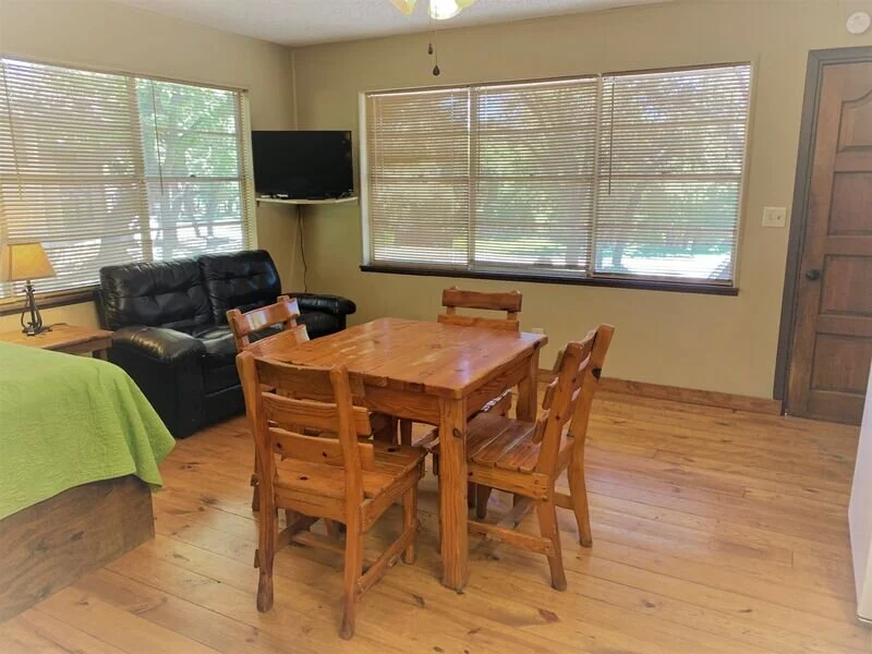 Cabin 10A Interior.jpeg