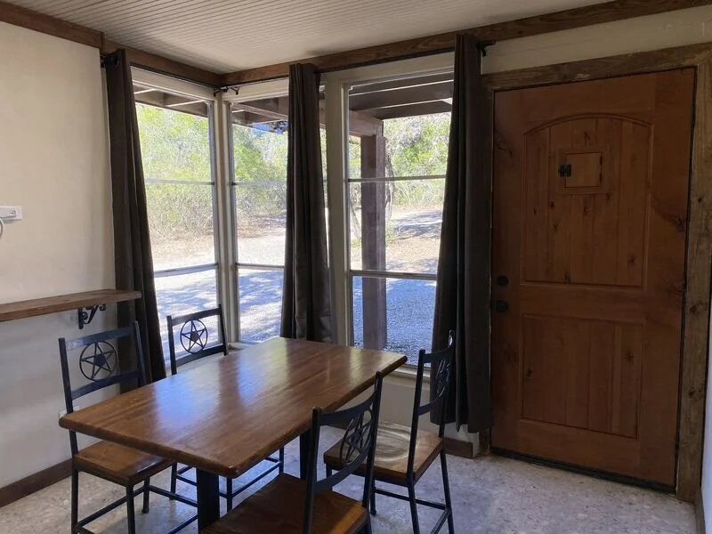 Cabin 24 Dining Area.jpeg