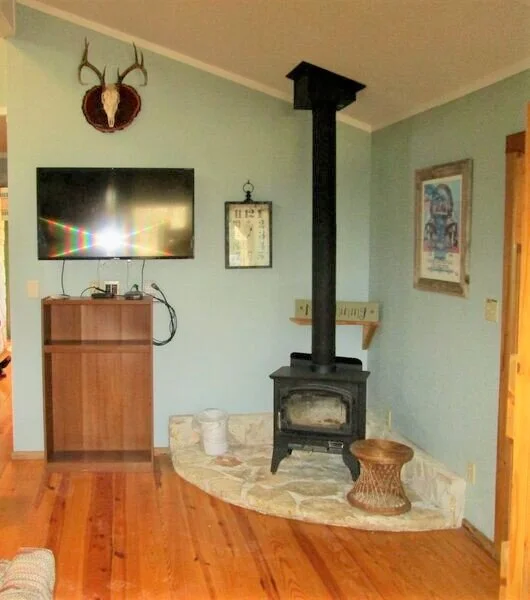 Mountain Laurel Interior.jpeg