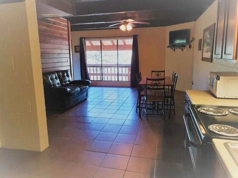 Cabin 40 Interior 2.jpeg