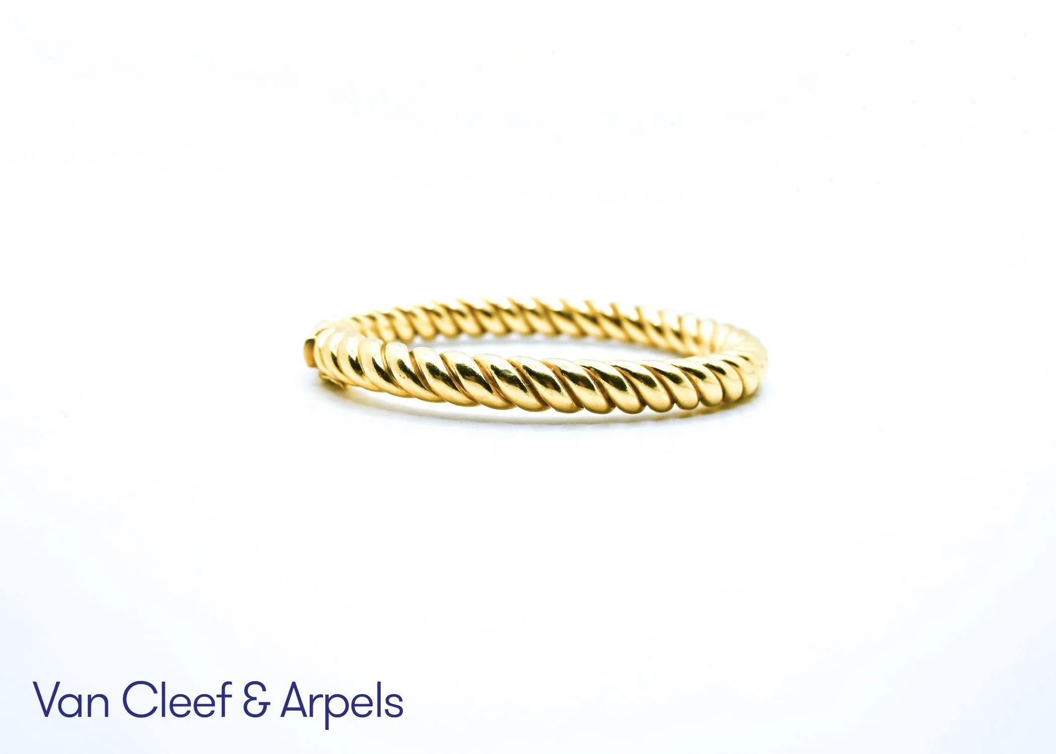 palley-co-jewelry-van-cleef-arpels-bangle.jpg