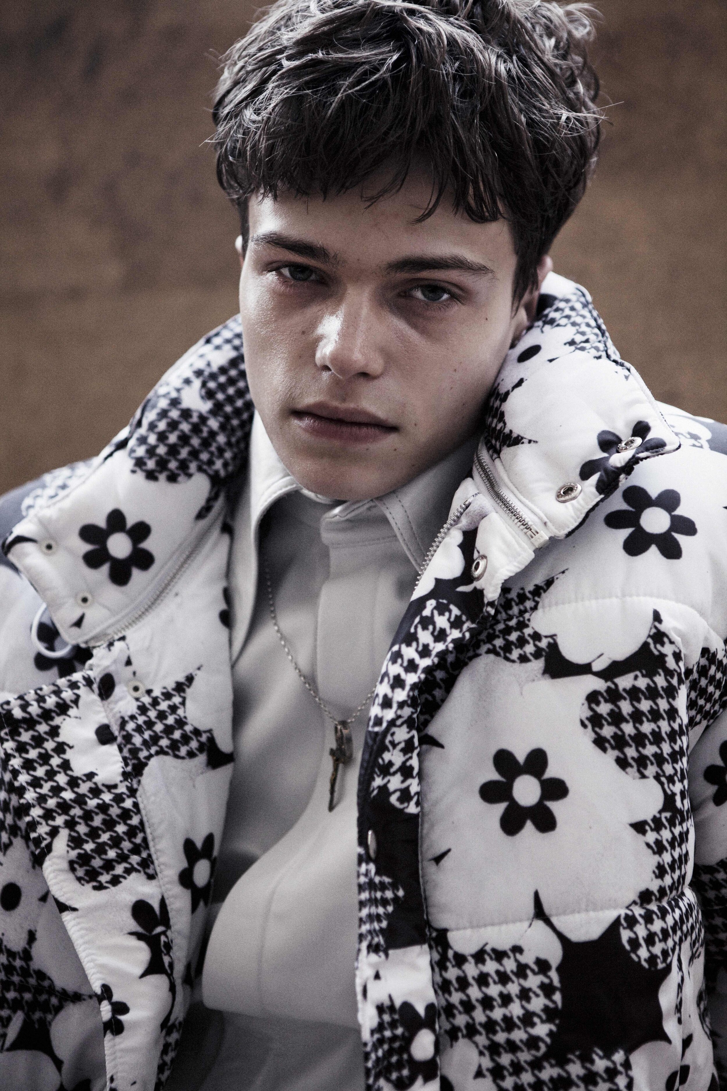 HERO-MAGAZINE-CHRISTOPHER-SHANNON-FW14-PHOTOGRAPHY-AMY-GWATKIN-FASHION-VINCENT-LEVY-150314_Hero_AG-Shot_04_074_better_2.jpg