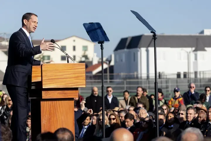 Mayor Lurie’s rosy outlook for S.F. belies what the working class is experiencing