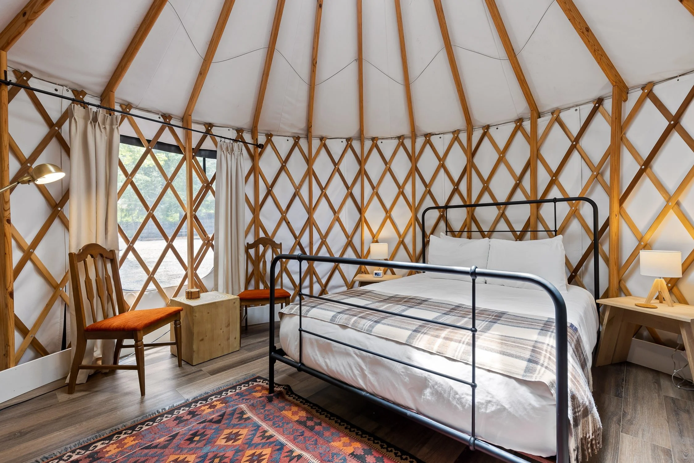 Yurt (Private Unit W/O Bathroom)