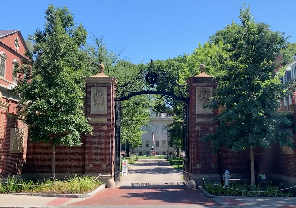 Top 10 Photo Spots in Harvard Square — Trademark Tours