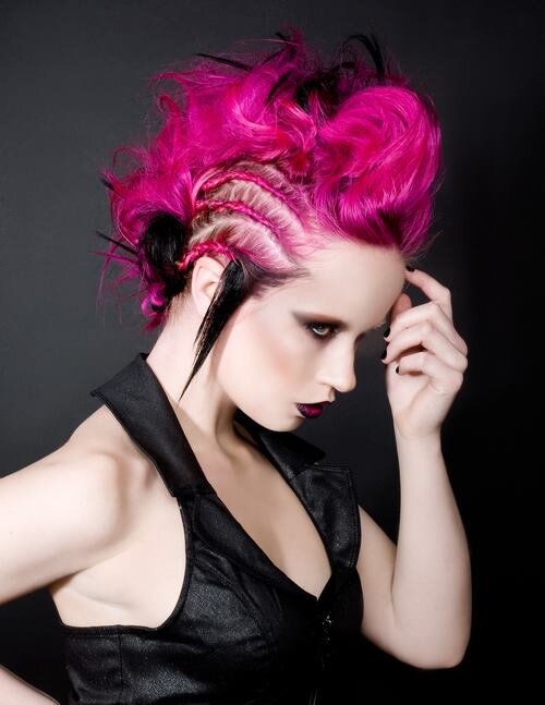 Auxiliary Magazine April 2012
Photography by Jennifer Link
MUA: Andrea Lossacco
Hair: Erin Moser
Model: Agata Waclawska