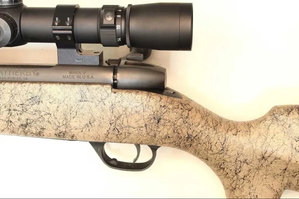 Weatherby Mk. V Ultra Lightweight 6.5X300 With Leupold Scope 16.jpeg