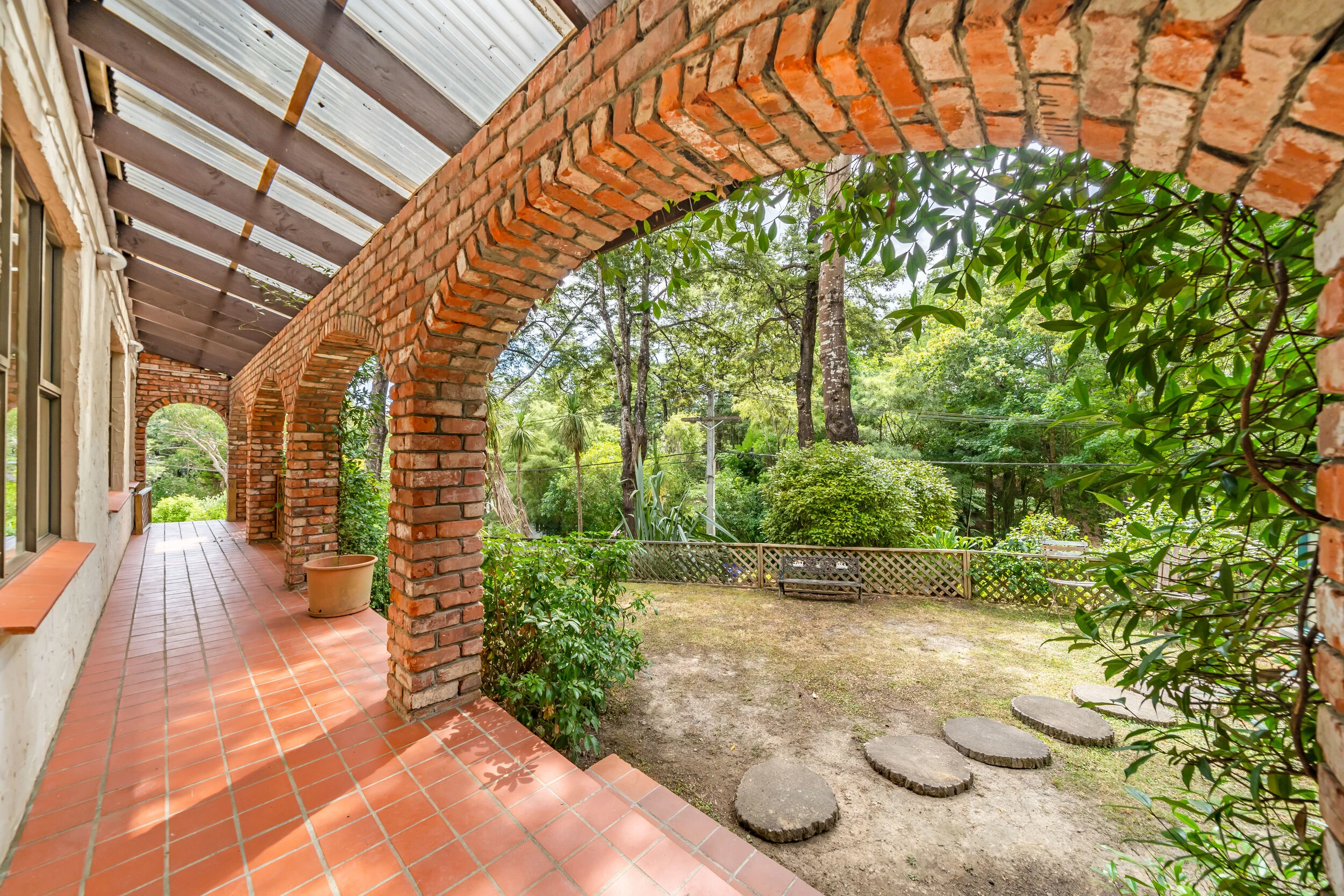 52b Chatsworth Road — Team Ledger