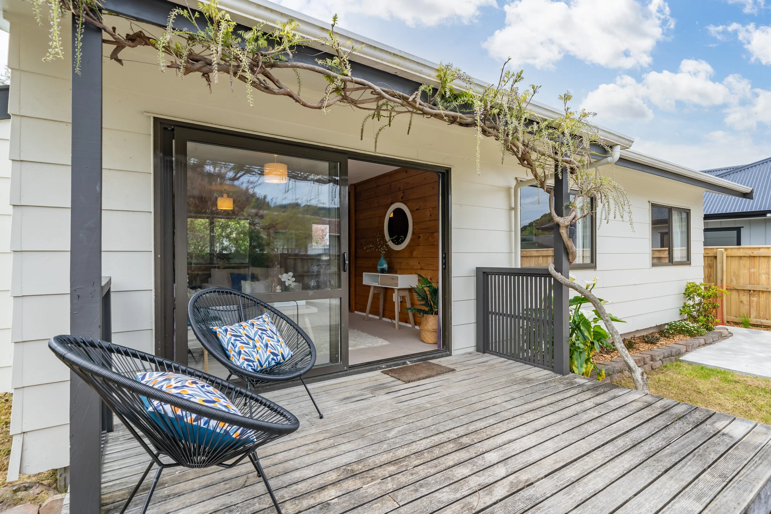 33b Gemstone Drive — Team Ledger