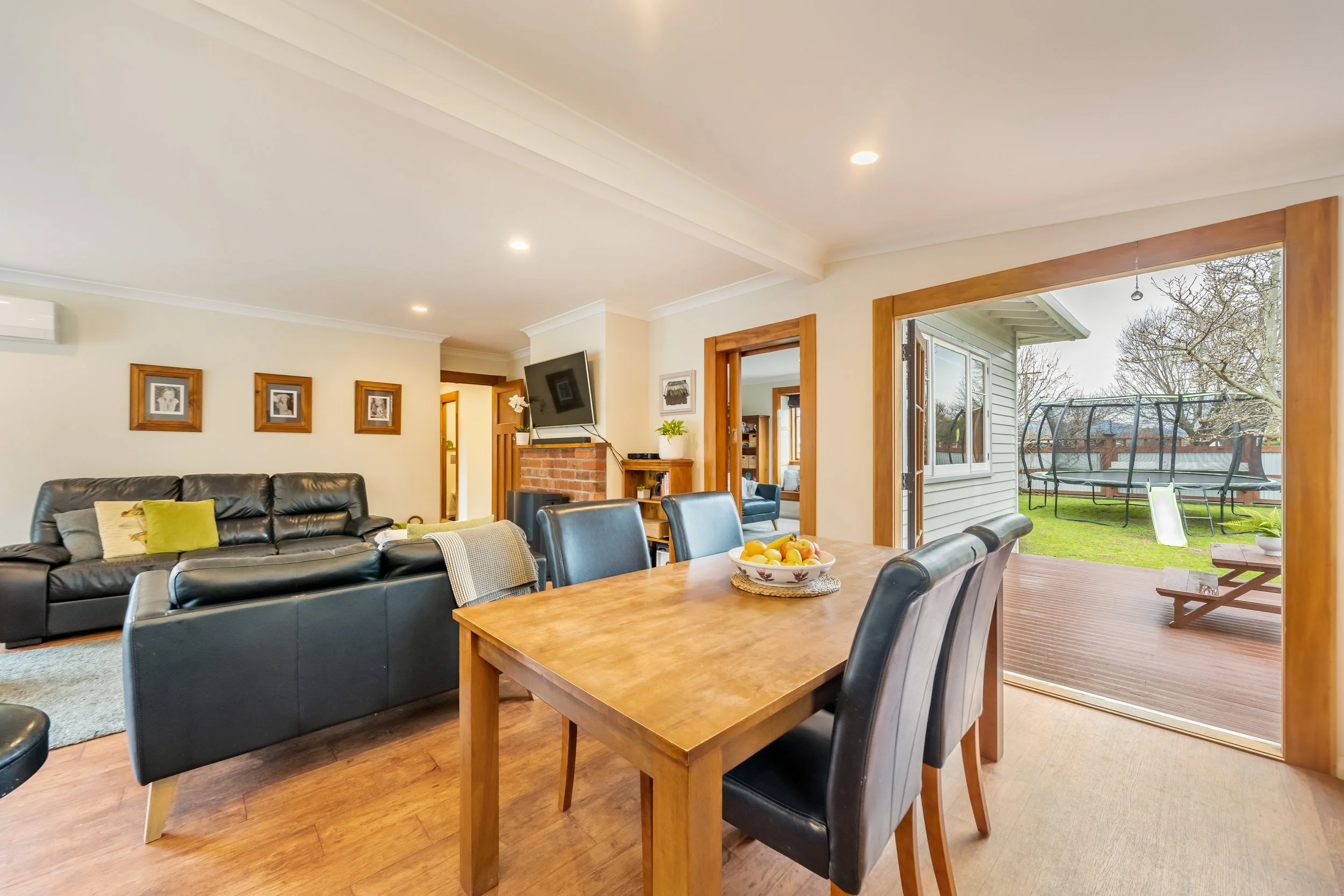 8 Sutherland Avenue — Team Ledger