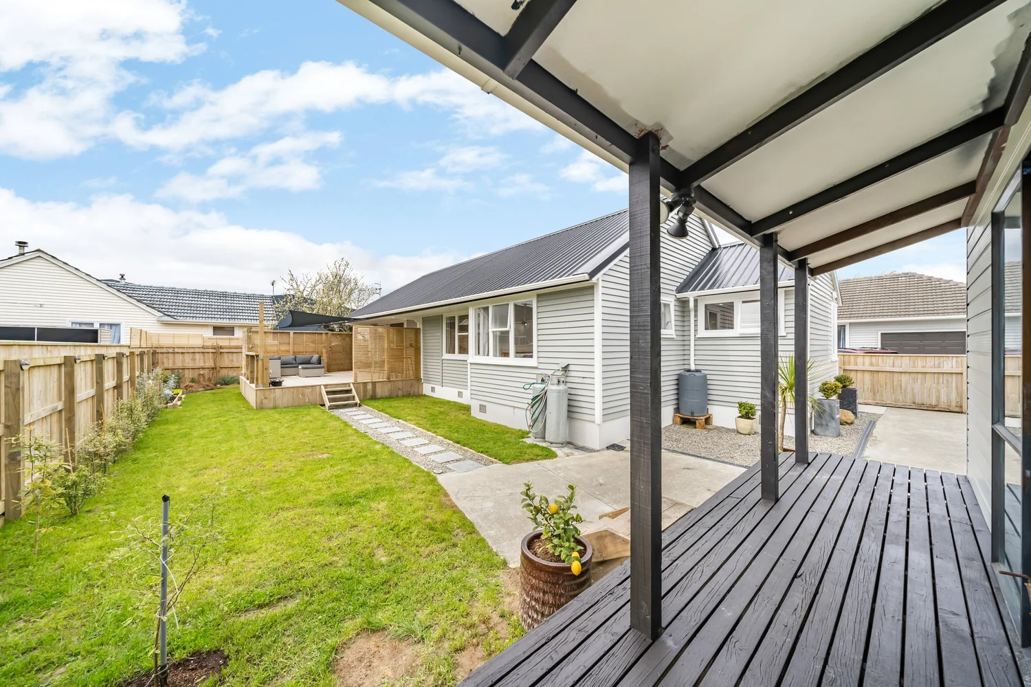 8 Keats Street — Team Ledger Real Estate Harcourts Hutt Valley