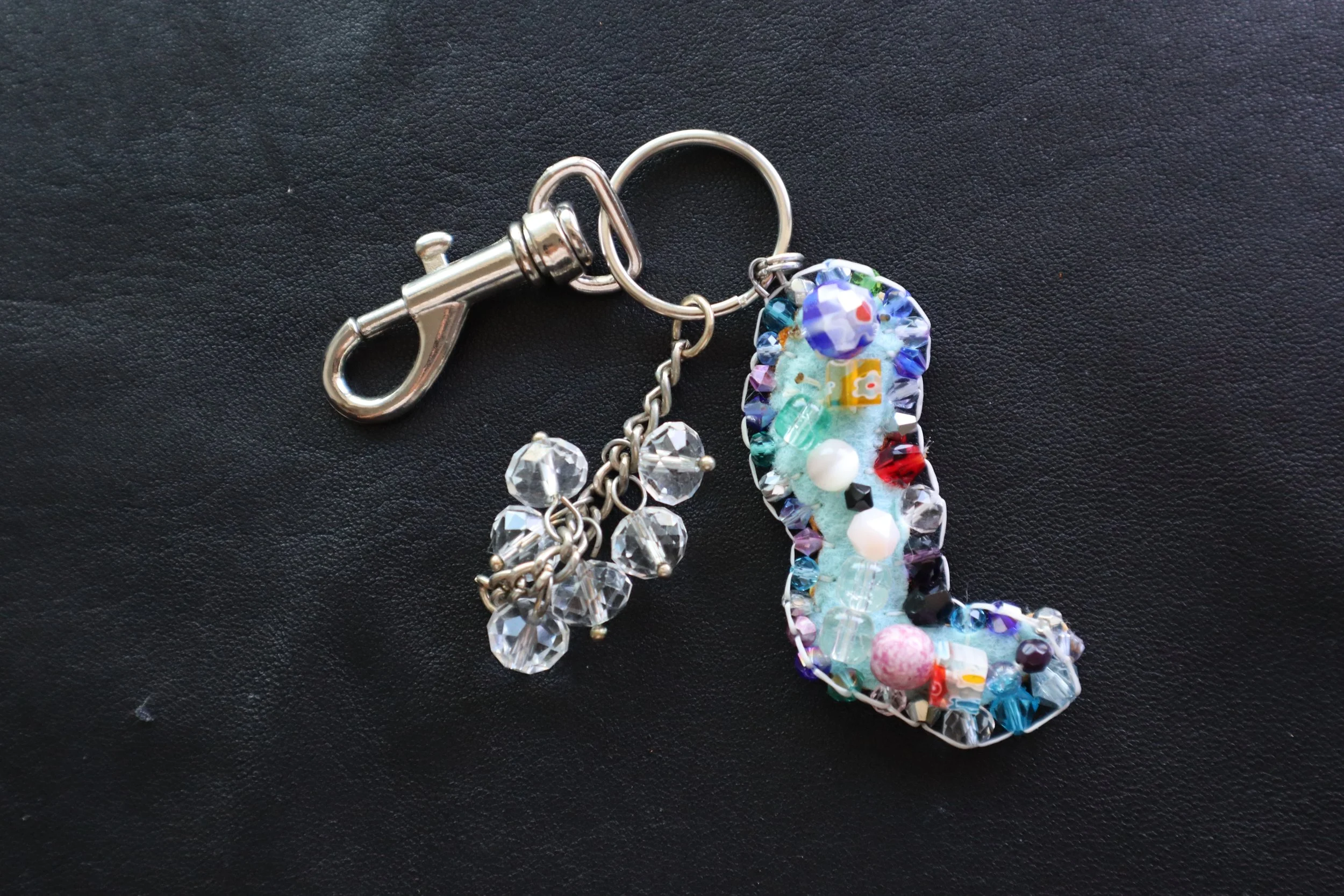 Experimental Beadwork Letter (L)