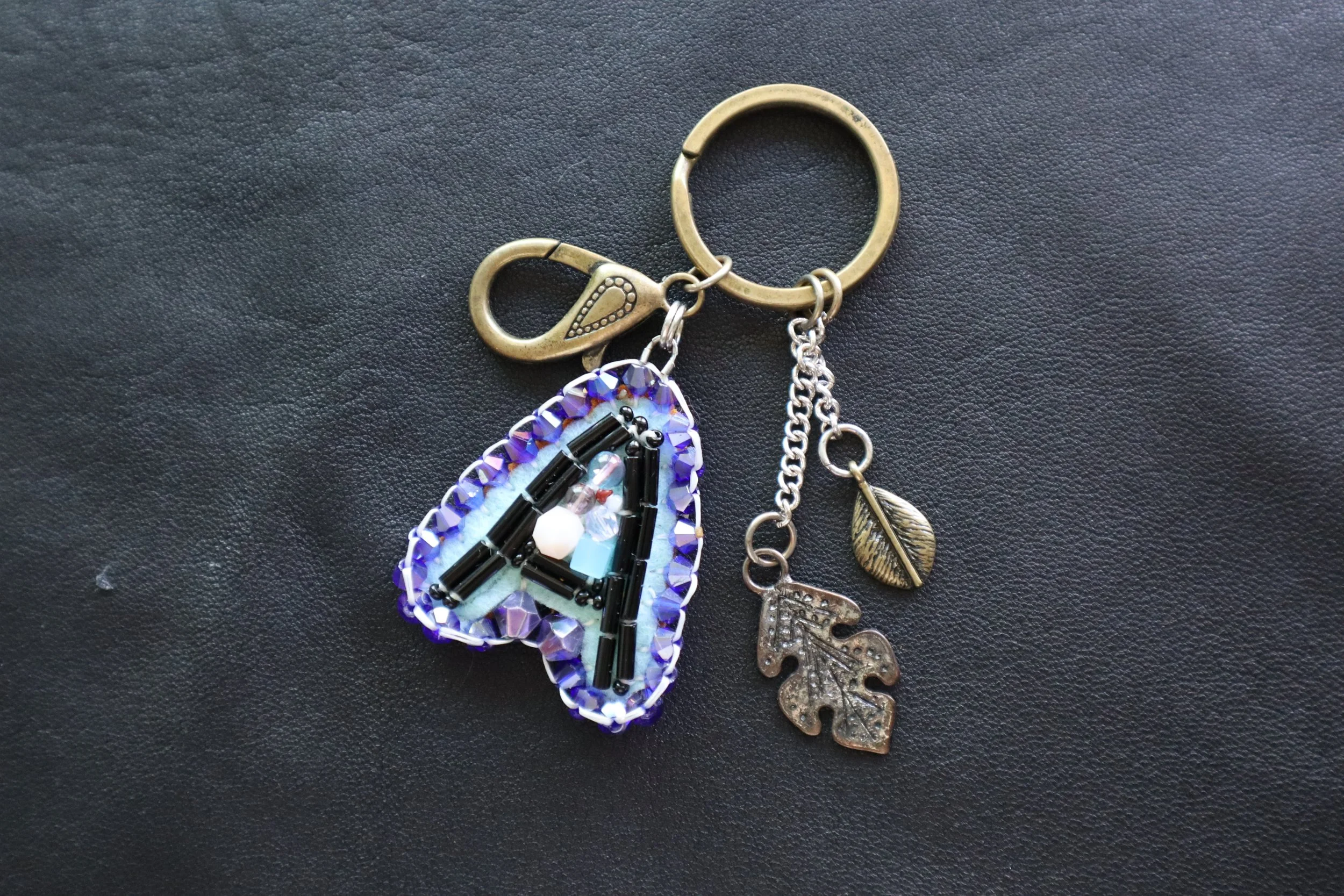 FUNdamental Beaded Keychain A (blue)