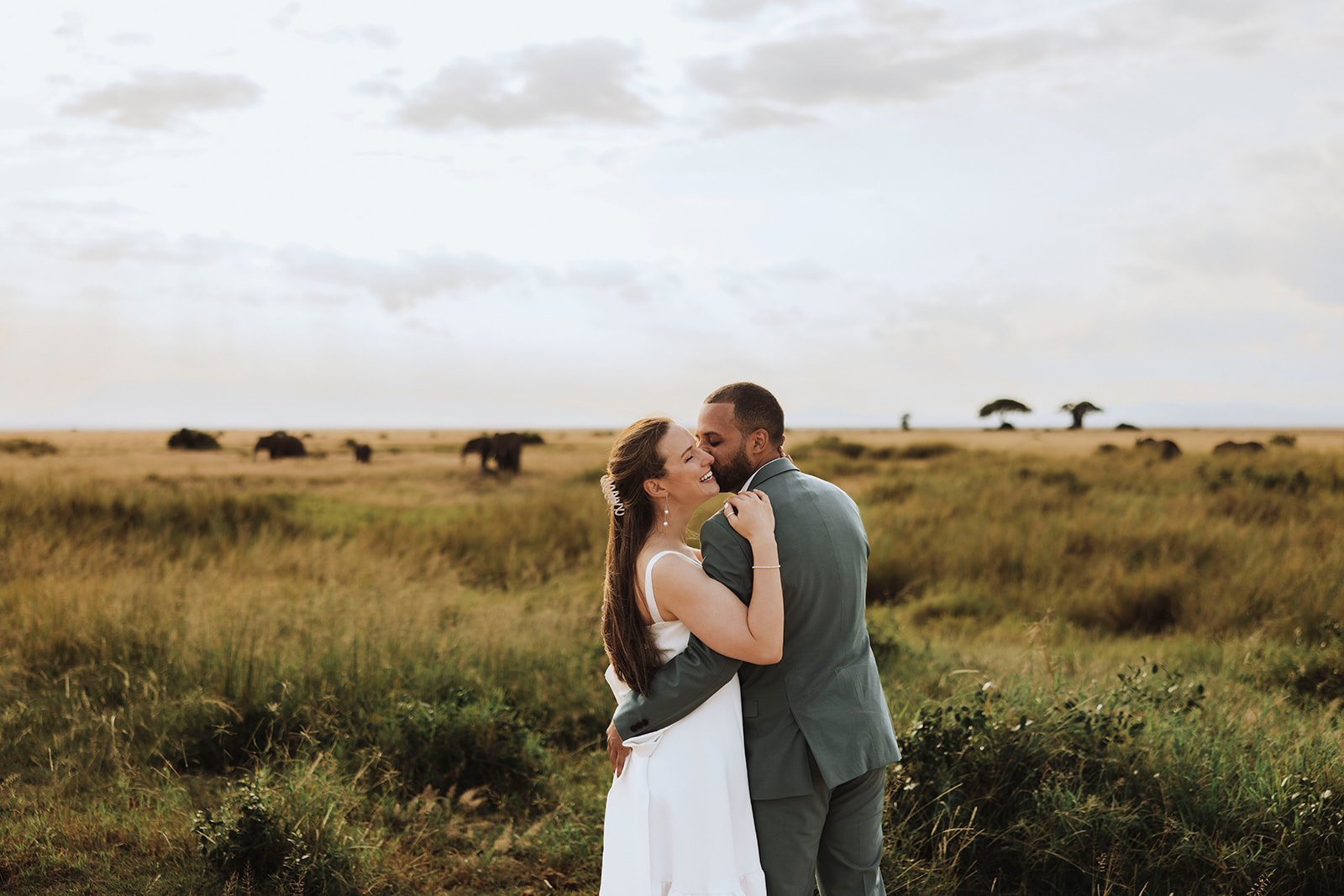 maasimara2-amboseli-elopement-fine-art-pre-wedding-shoot-kenya-etstudios00003.jpg