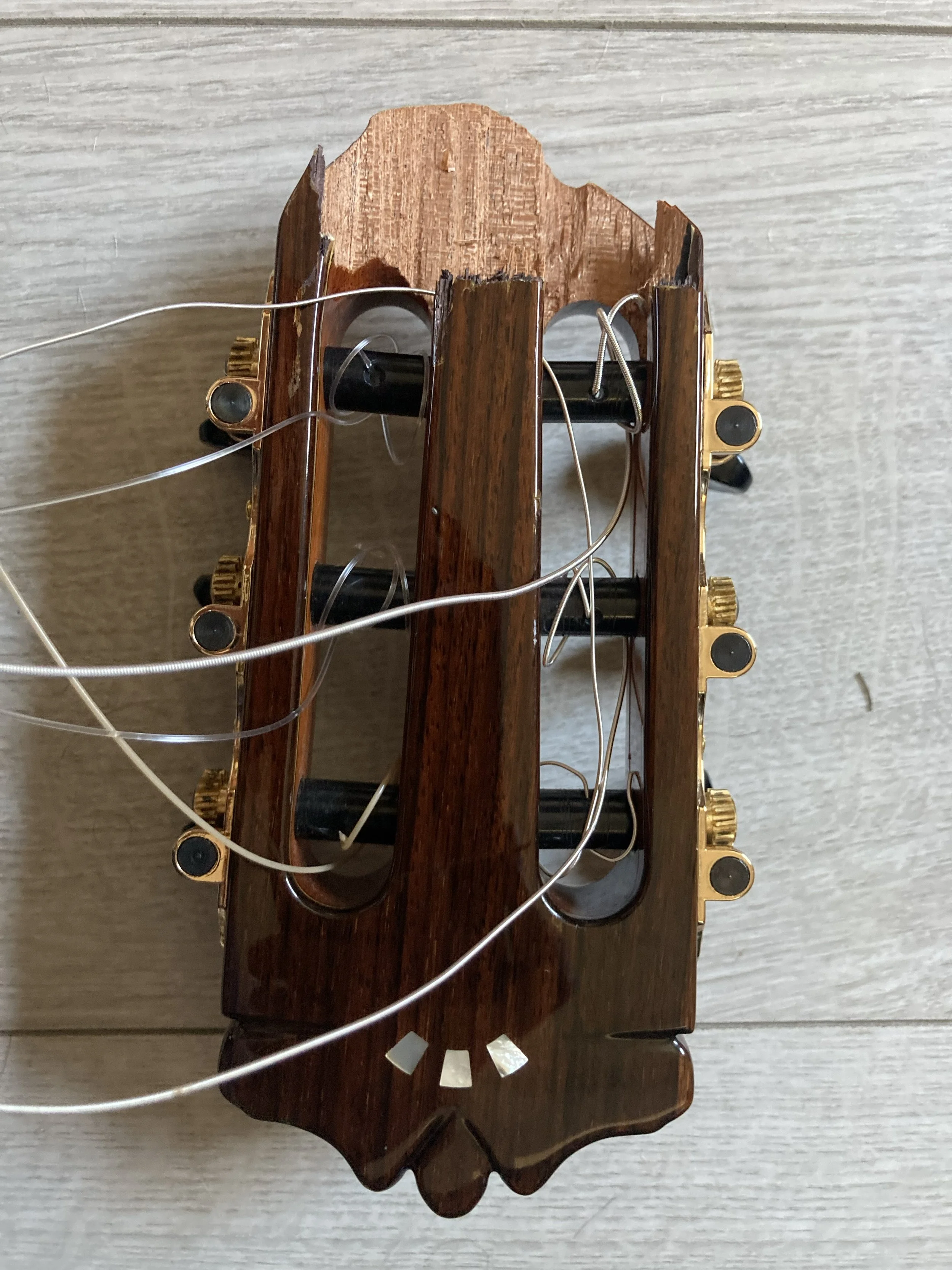 Damaged guitar - destroyed headstock
