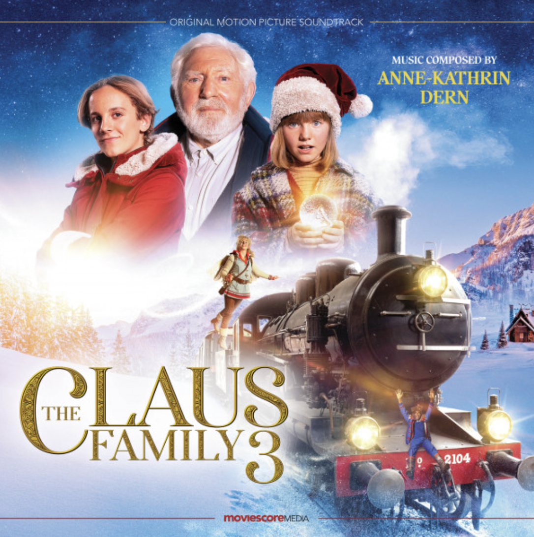 .Claus Family 3 by Anne Kathrin Dern
