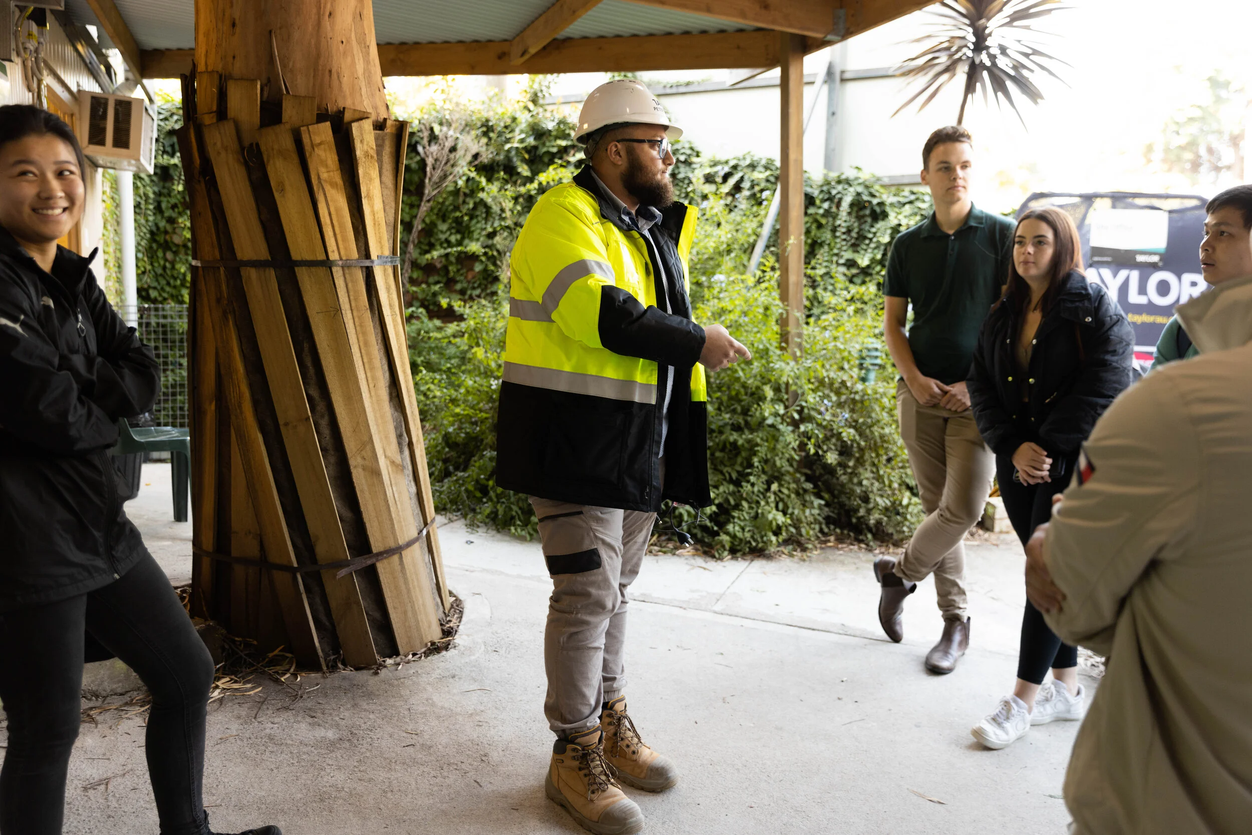 TAYLOR GRADUATES NORMANHURST-7.jpg