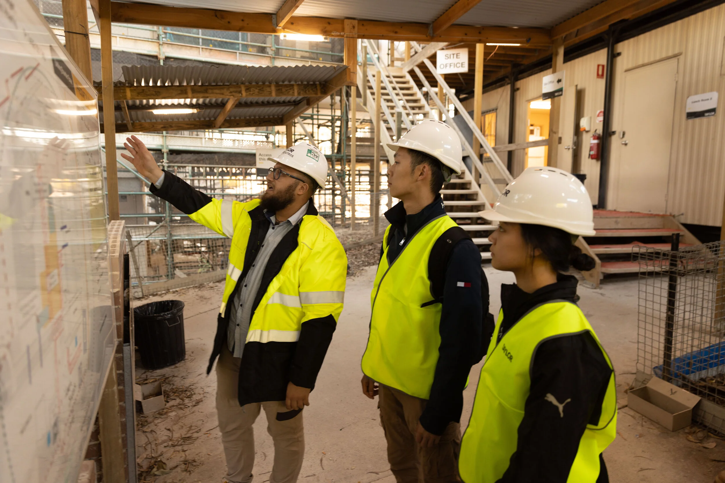 TAYLOR GRADUATES NORMANHURST-19.jpg