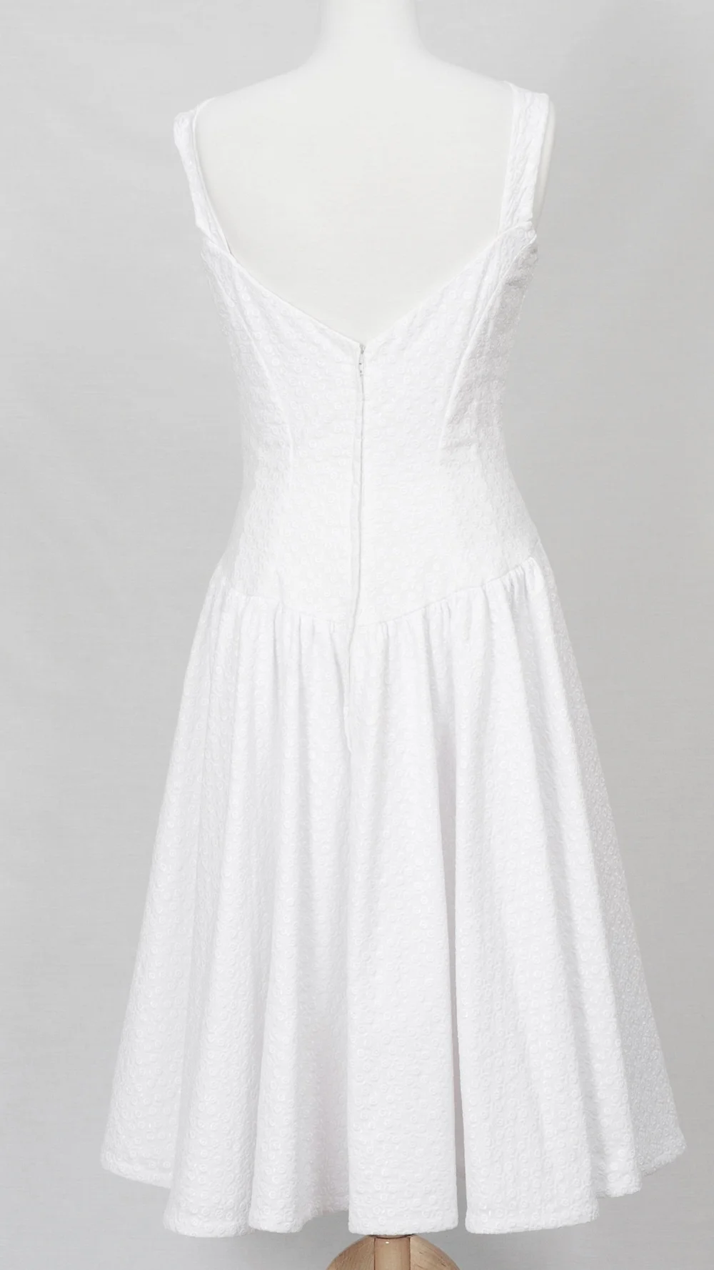 Striking dropped waist, Vintage 50s Bustle Dress-Retro Elegance for the Modern Wardrobe Fenella Finlay Striking dropped waist, Vintage 50s Bustle Dress-Retro Elegance for the Modern Wardrobe Fenella Finlay