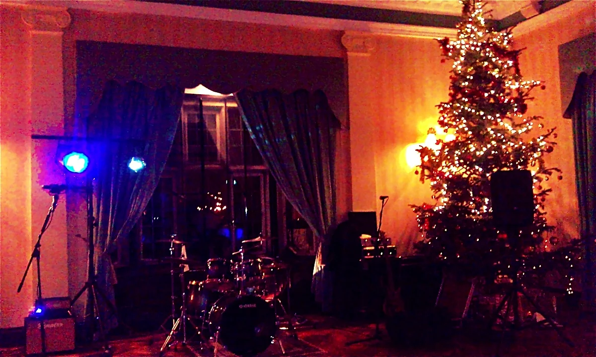 Alex & Dom's Christmas Wedding, Dunchurch Park, Rugby