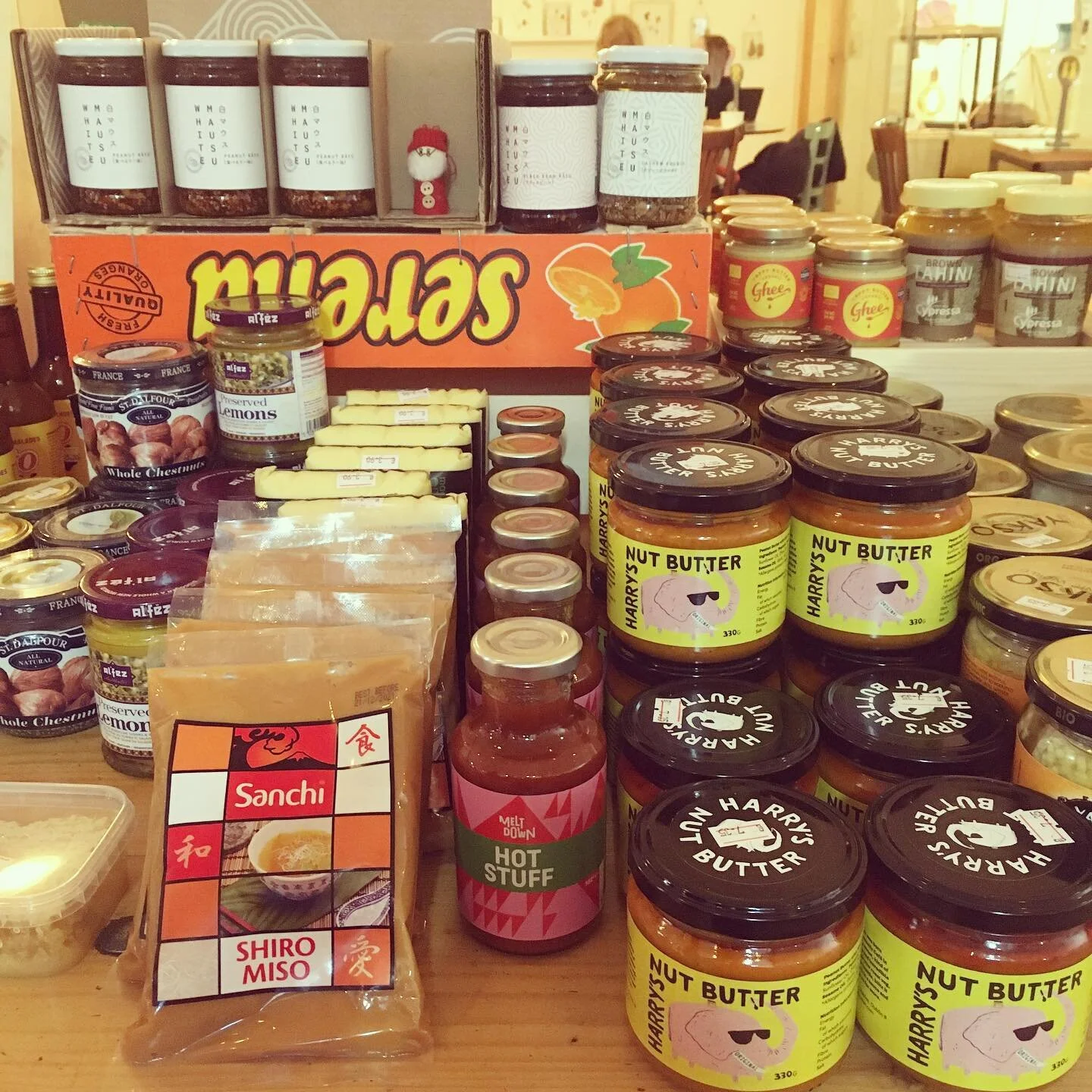 Blas Pantry is open late weekends starting TONIGHT. Pick up all your favourites and stop for dinner in the cafe too
#latenights #openforbusiness #supportlocal #itschriiiiistmas