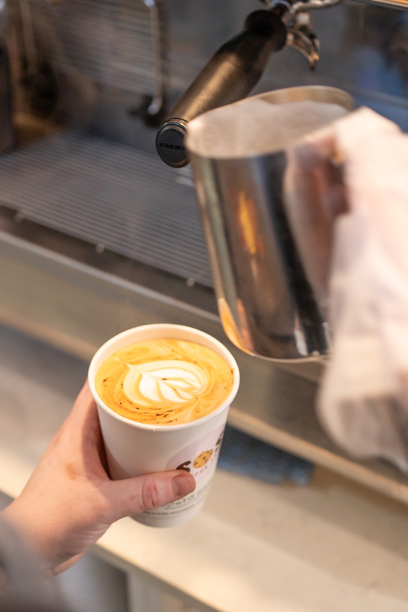 Fridays are made for cookie and coffee breakfasts! ☕🍪 Join us at our HQ, Castletroy Farmers Market, or one of our stockists (full list on our website) to kickstart your day with sweetness! #CookieAndCoffee #FridayTreats #SOSCookies