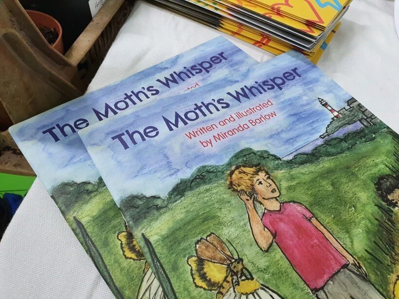 The Moth’s Whisper – Book reading by Miranda Barlow