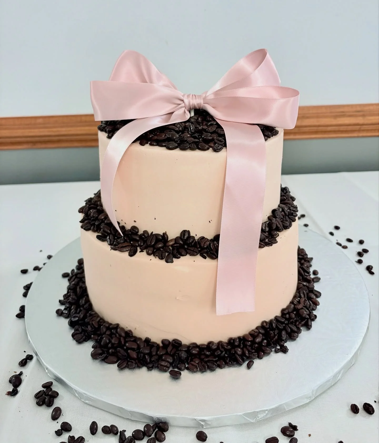 🤎☕️

&ldquo;Something is Brewing&rdquo;

Venue @fourbloomsinc 
Drinks @wanderingbrewtique 

#somethingisbrewing 
#babyshower 
#mobilebrew 
#tfpbs 
#thefrontporchbakeshop 
#womensupportingwomen