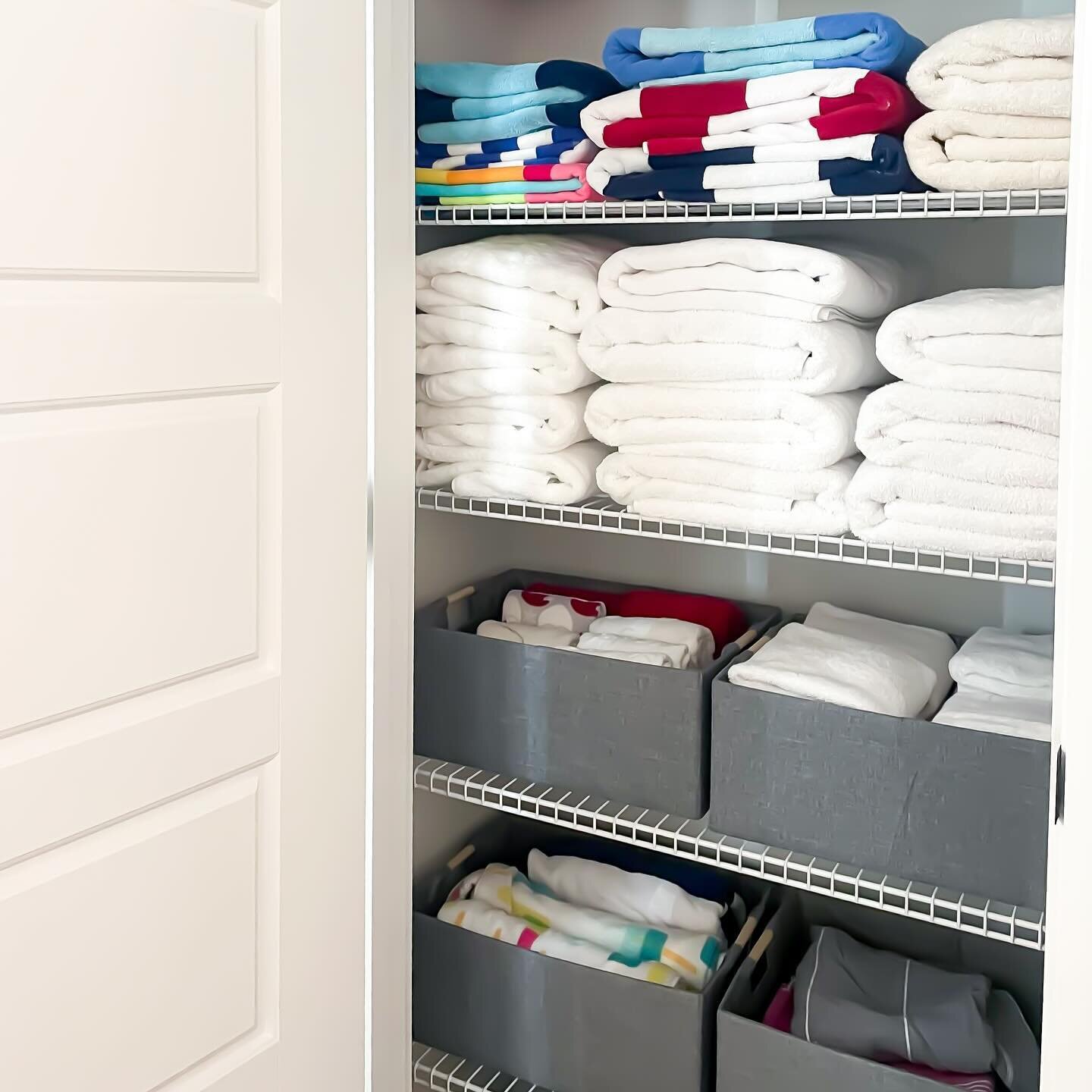 Small spaces can be the first to get out of hand.  In this home, we recommended a closet swap to maximize the space for both linens and towels. 

Everything now has a dedicated space, streamlining laundry day 🧺

#sortandstore #beforeandafter #linenc
