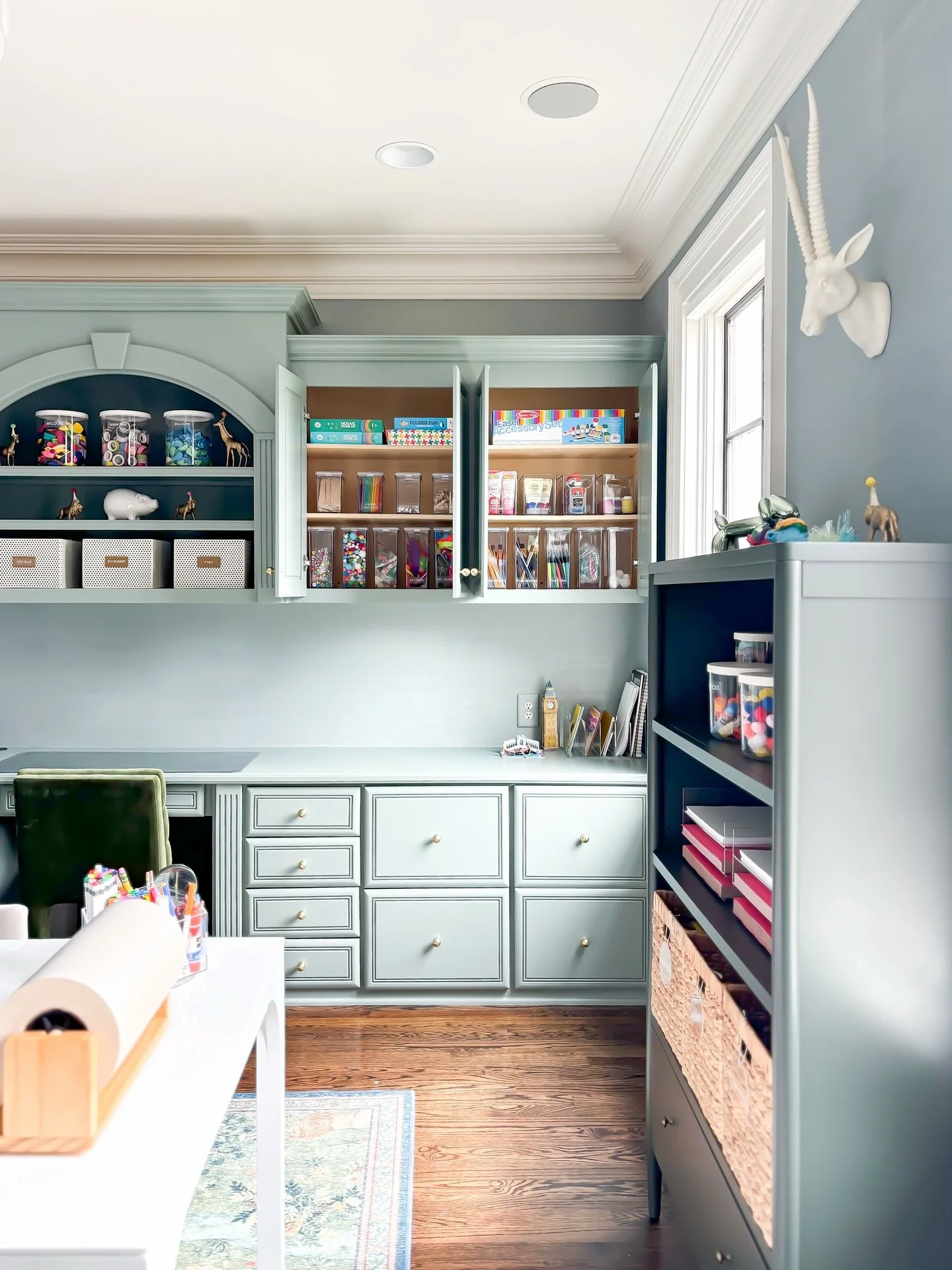 &ldquo;Crafting&rdquo; organized spaces for Charlotte area families since 2021 ✂️🎨🧵

Want to see us get creative in your space?  Limited dates in May remaining!