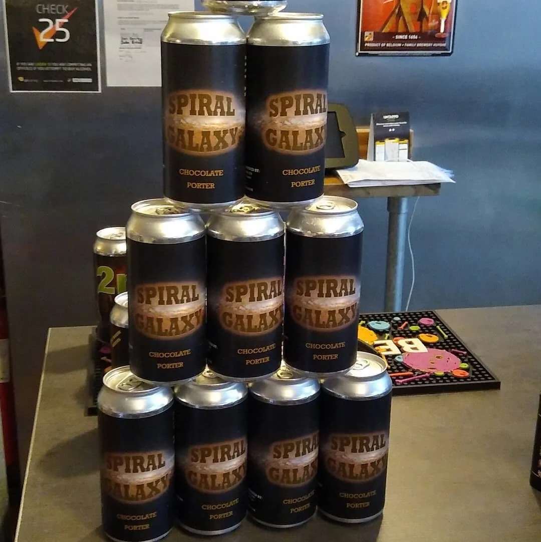 Last 12 cans of Spiral Galaxy. We're brewing this again on Tuesday, it'll be a month or so before it's back. Pop in the #brokensealtaproom #bogbrewbeers to pick up the last few.
#stevenageoldtown #craftbeer #craftale #beerlover #realale #beer