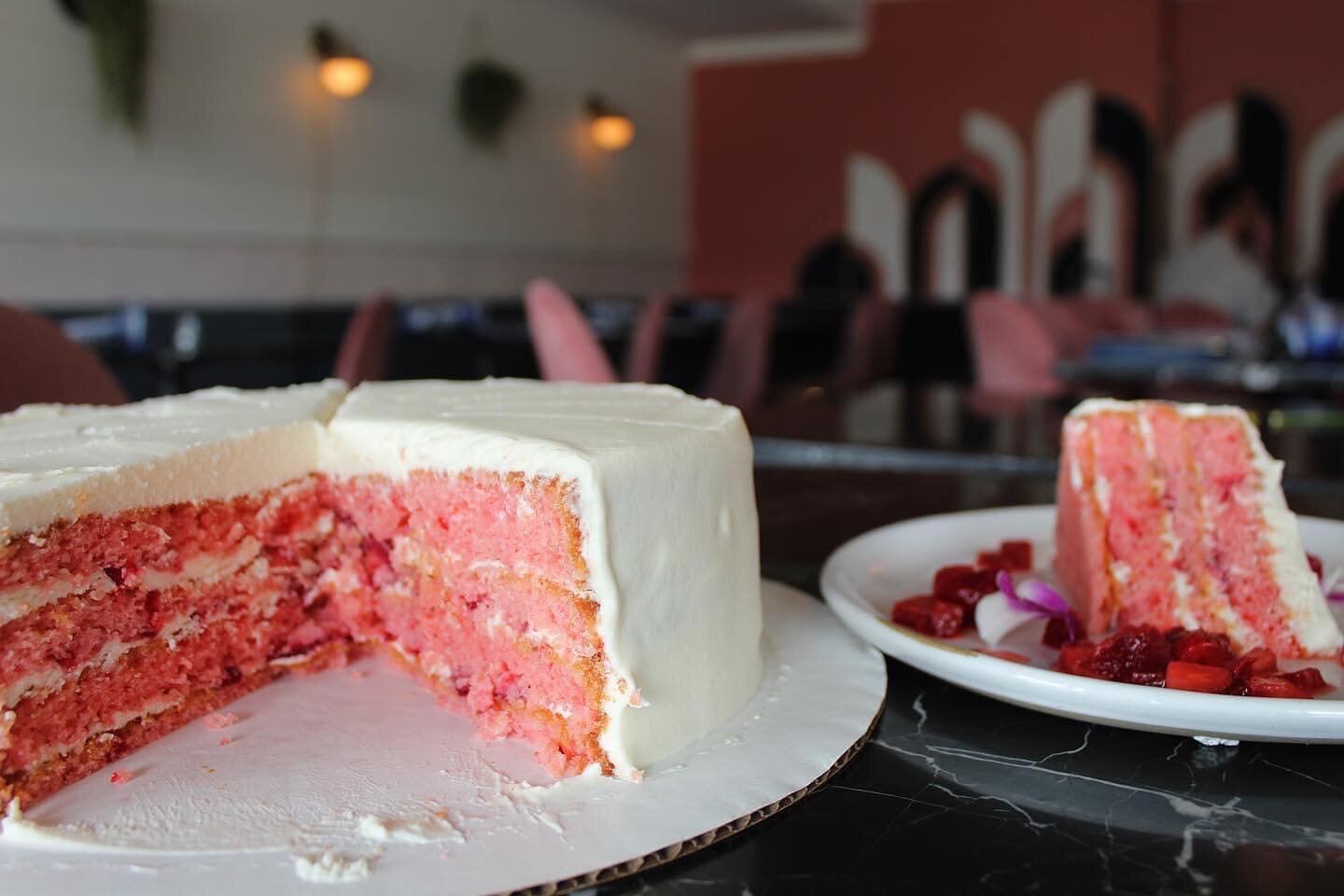 Delicate. Fluffy. Light. Most importantly.. delicious! Homemade strawberry cake with cream cheese frosting 😍