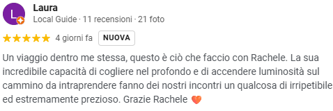 Recensione di Laura su Rachele Astrea Bonaldo, descrizione di un viaggio interiore e della luminosità raggiunta grazie a Rachele.